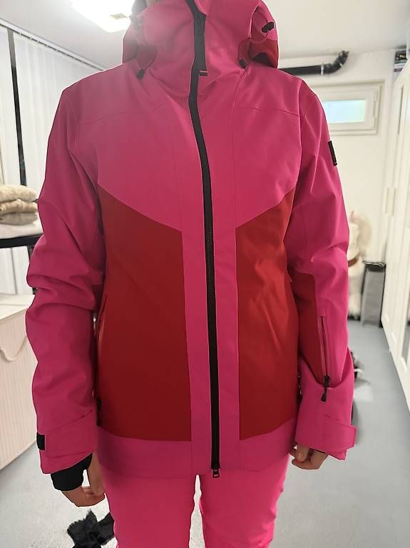 Completi & Tailleur: Bogner Ski Anzug 34 – Usato da Riehen venduto da IvoC02 1