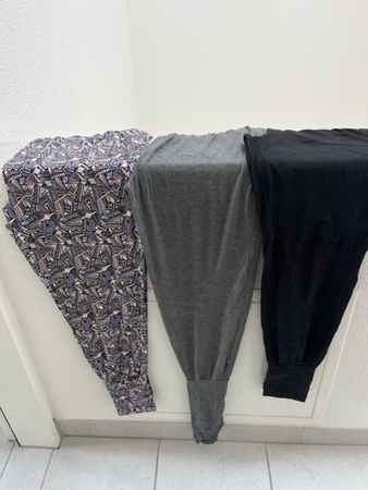 Yogahose, neuwertig, Gr. S, tolle Farben für den Sommer!