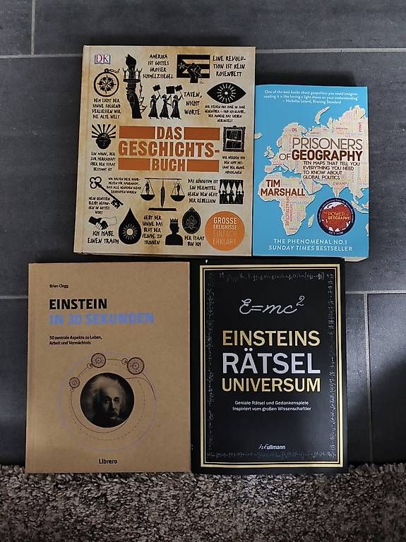 Libri: Geschichtsbücher und Bücher über Einstein/ Physik  – Usato da Oberwil BL venduto da Tim.schlu