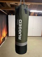 Boxsack inkl. Boxhandschuhe