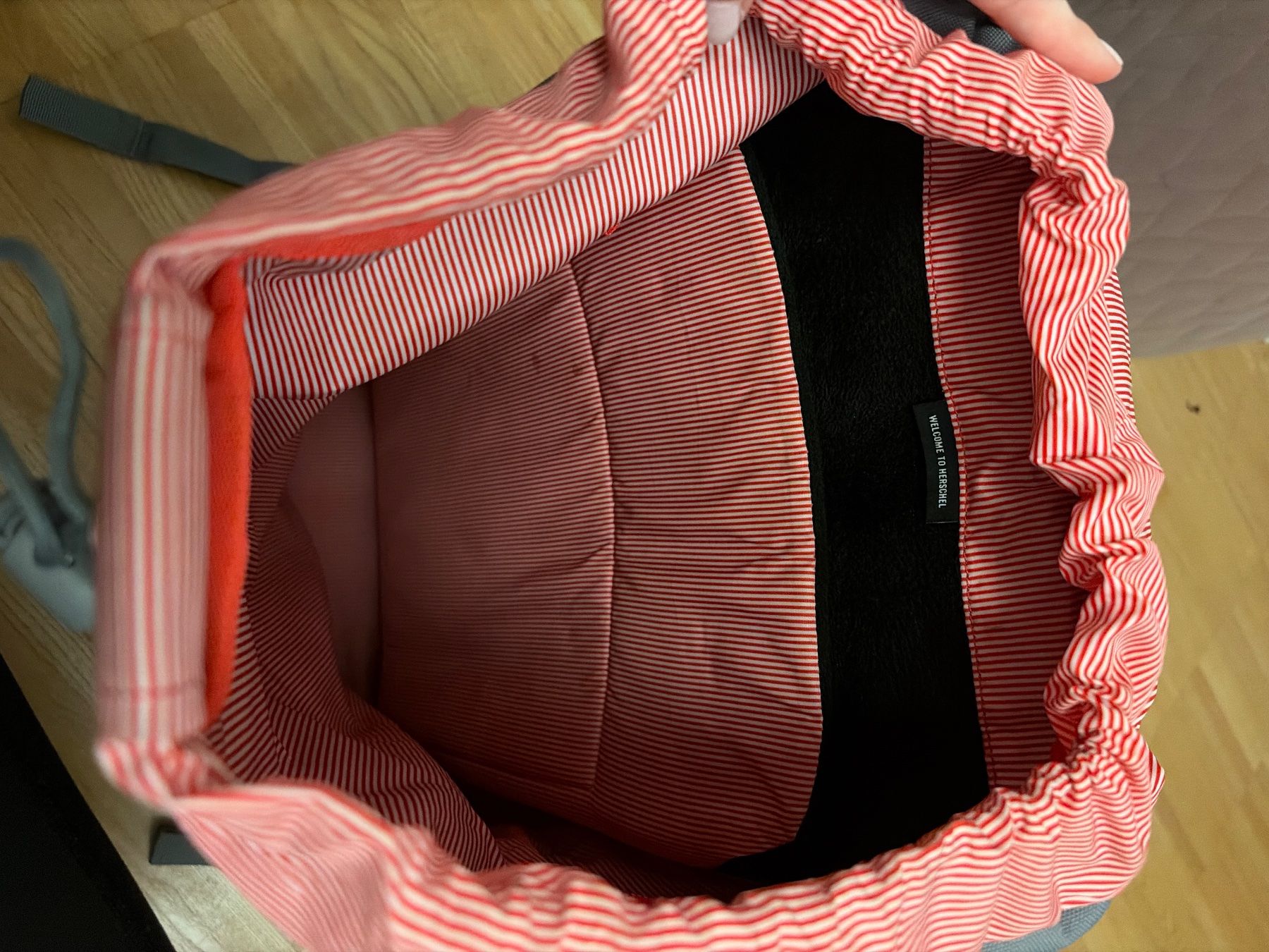 Herschel Zaini: Herschel Rucksack – Usato da Männedorf venduto da ali_5krk 1