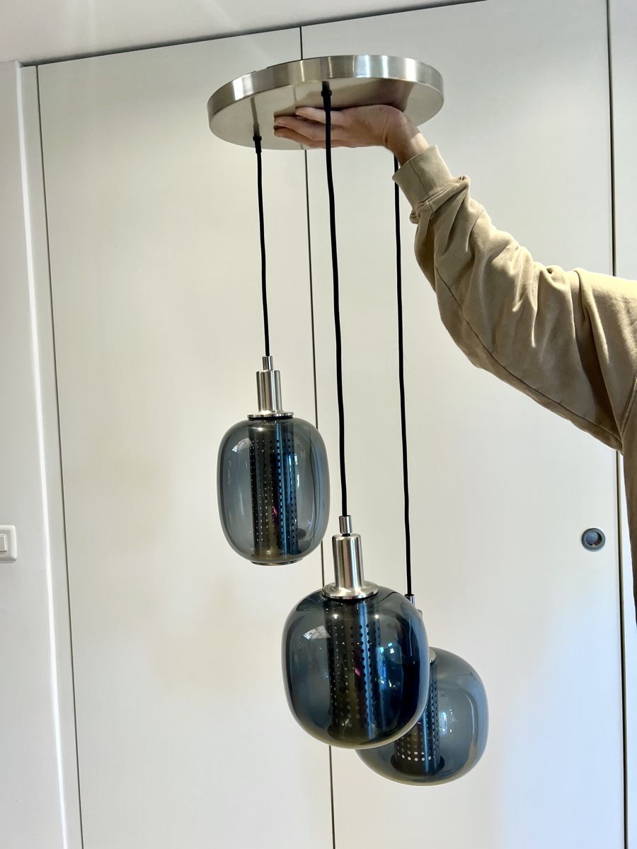 Ikea Lustres & lampes de plafonds: Hängelampe IKEA HÖGVIND – D'occasion à Oberarth par Flor_Boaglio 5
