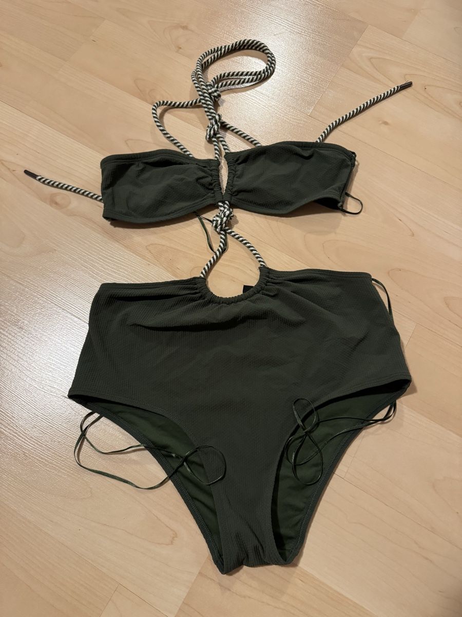 Other Stories Costumi da bagno & Bikini: & OTHER STORIES Open Twisted Rope Swimsuit – Usato da Kilchberg ZH venduto da ngt_hnw9