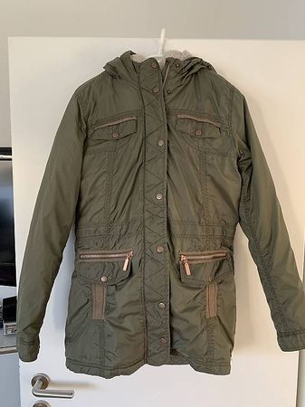 S.Oliver Winterjacke Mädchen olivgrün Grösse 176 gebraucht