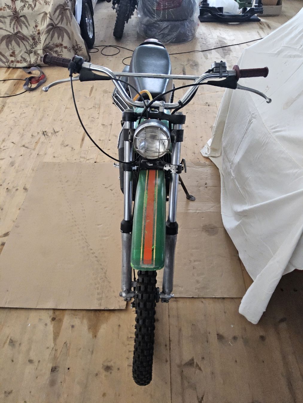Enduro: Ossa 125 Phantom  – Defekt aus Tägerschen von Amadeus67 6