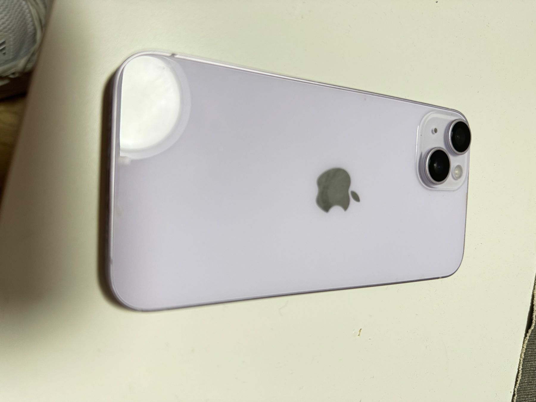 Realme Telefoni cellulari / Smartphones: iPhone 14 - 128GB Purple -great condition – Usato da Stäfa venduto da oan_q8mk 1