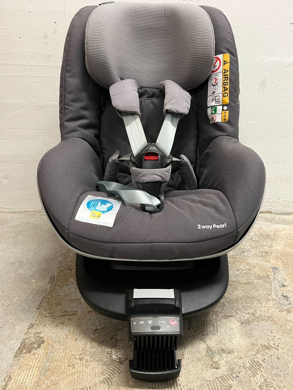 Maxi-Cosi Seggiolini per auto: MaxiCosi 2way Pearl + 2wayFix-Basisstation – Usato da Basel venduto da and_y8gg