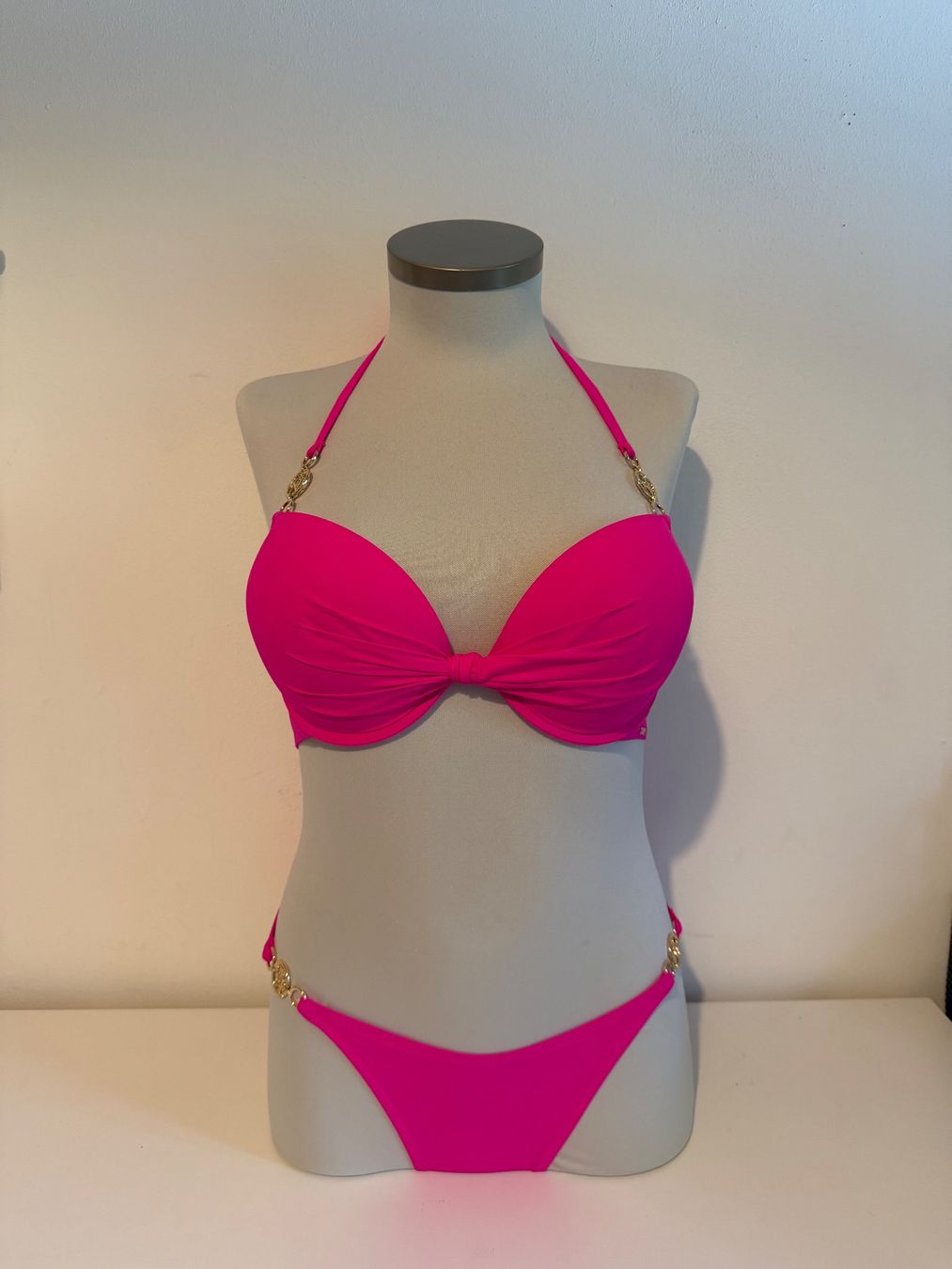 Badekleider & Bikinis: BIKINI ROSE – Gebraucht aus Cheseaux-Noréaz von ath_cq52
