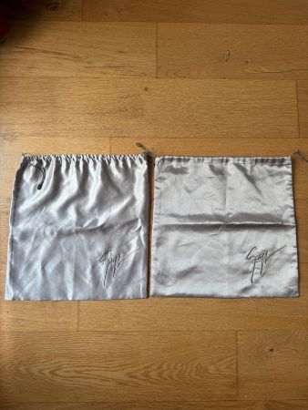 Giuseppe Zanotti Dustbags 2 x