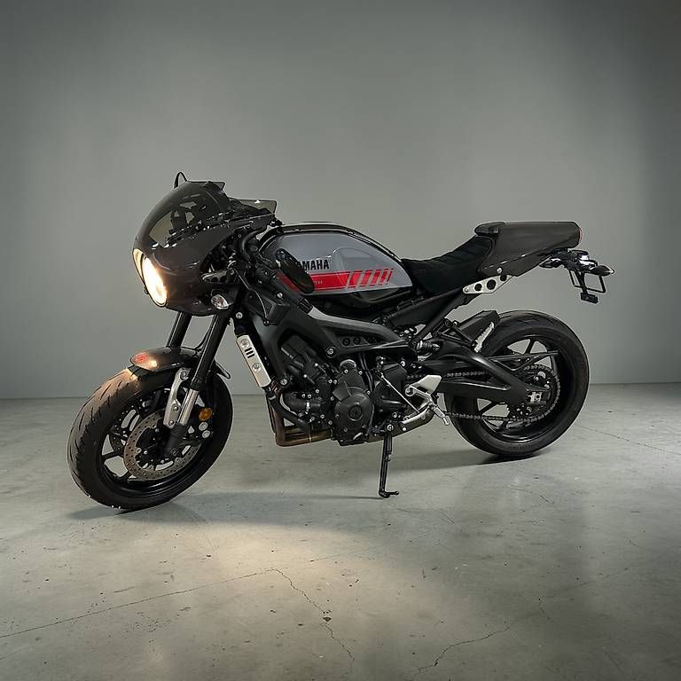 Strada: Yamaha XSR900 Abarth Nr. 059/695 Limitiert ab Service & MFK  – Usato da Zug venduto da Pmisko