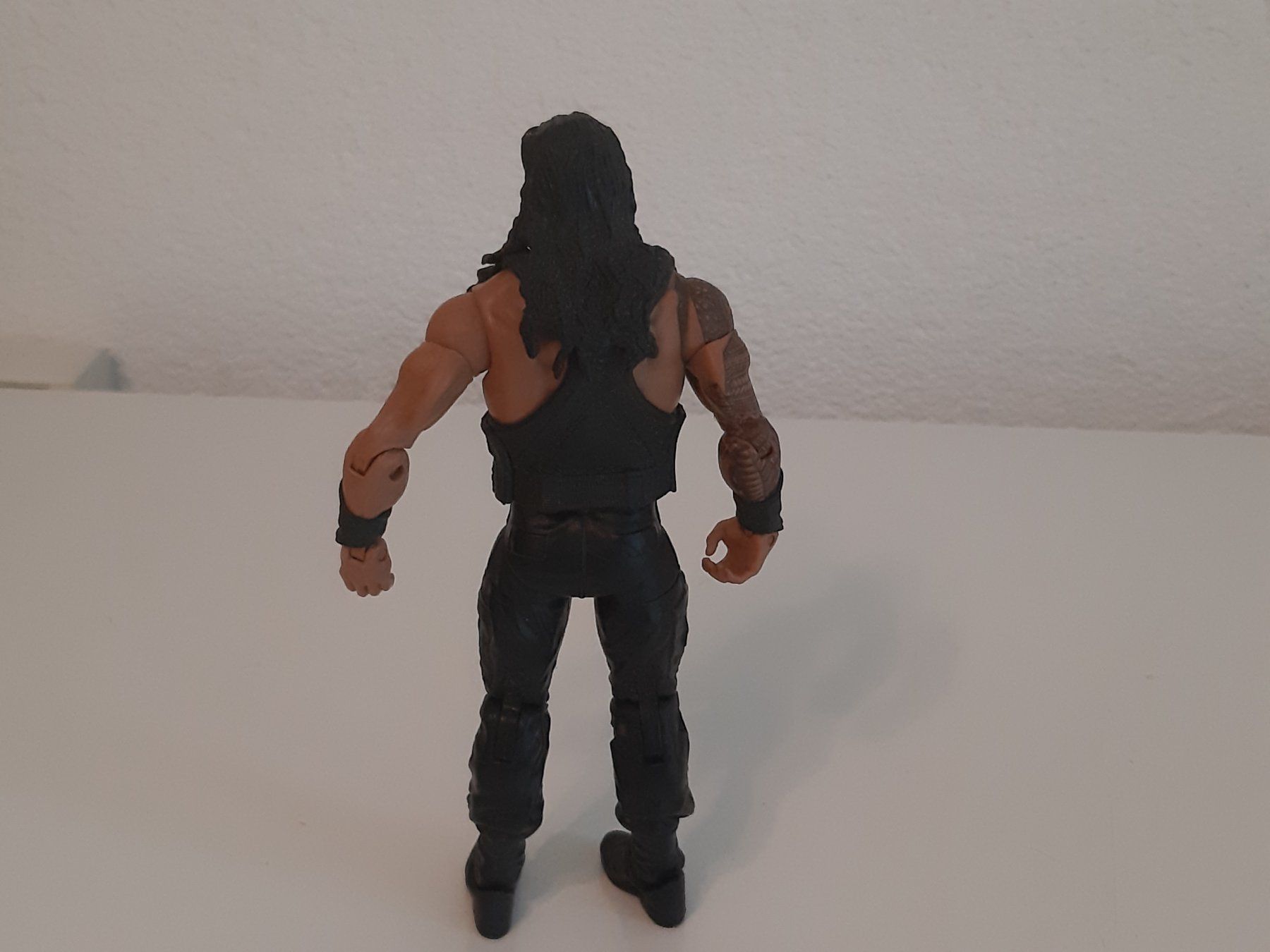 WWE Statuette: WWE Action Figure Basic Action Figure - Roman Reigns 2011 – Usato da Buchs SG venduto da Bray_Law 2