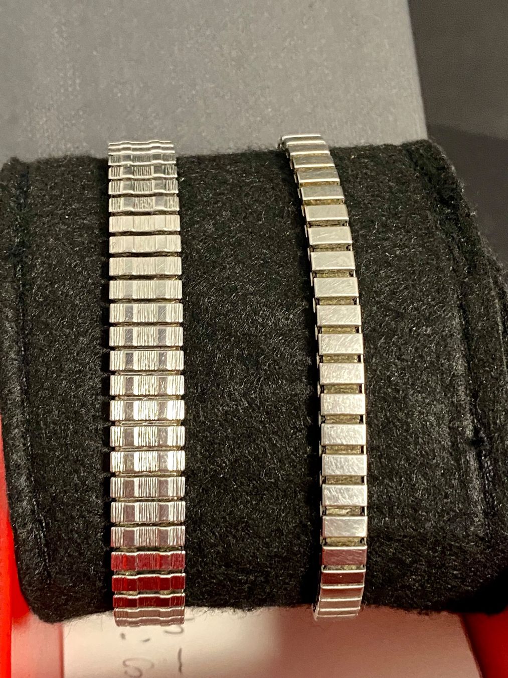 Certina Orologi: Montres Certina et Splendid avec bracelets extensibles – Difettoso da Sion venduto da ROBY_ROBY_ROBY 3