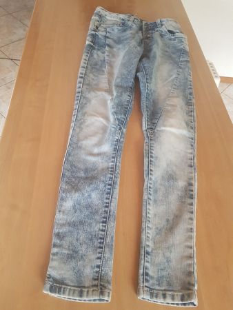 Pantalon jeans taille 34 marque Yes or No