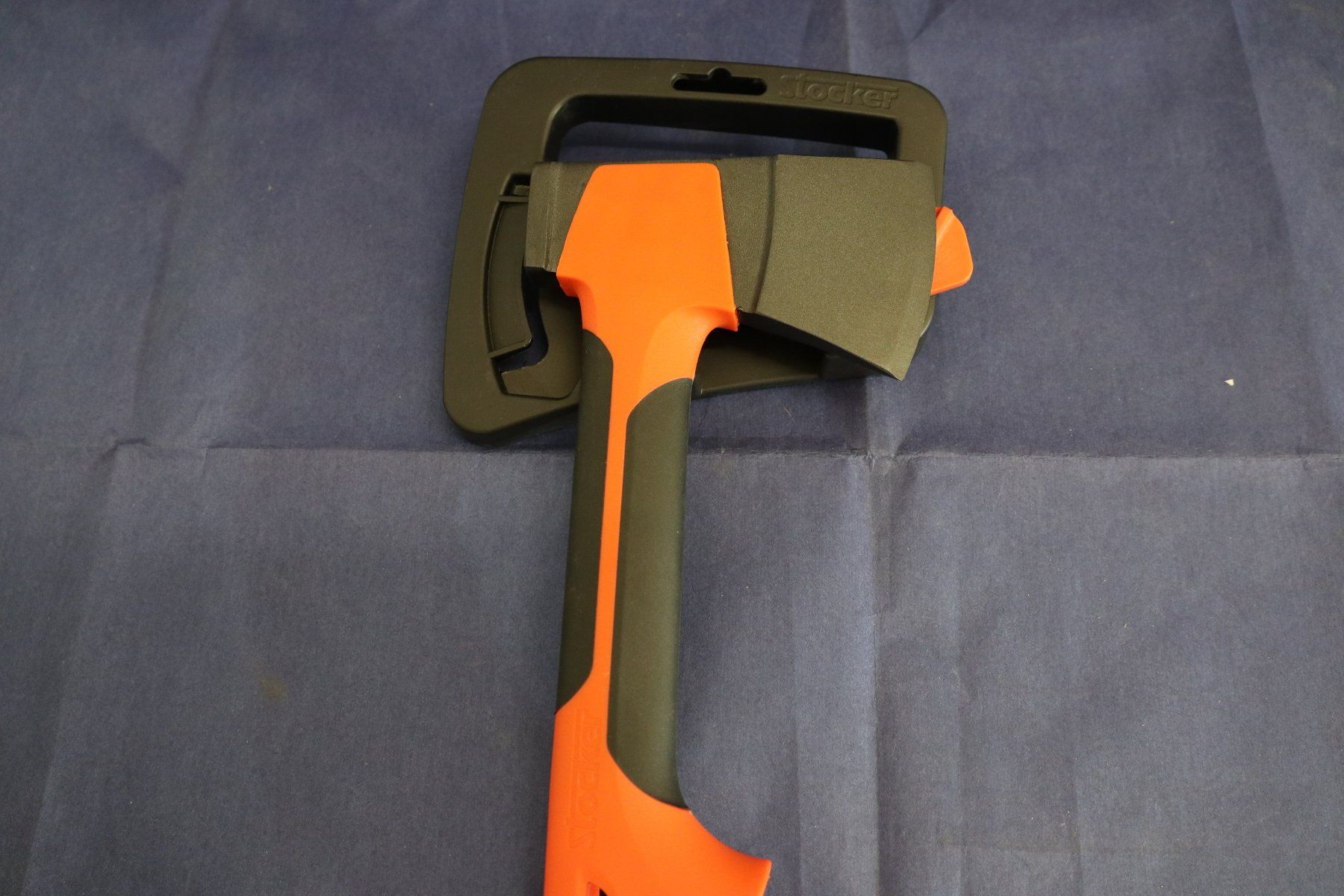Tutti gli attrezzi: Stocker Garden Axt Stocker Kohlenstoffstahl 25 cm – Nuovo (secondo la descrizione) da Liestal venduto da FuV01