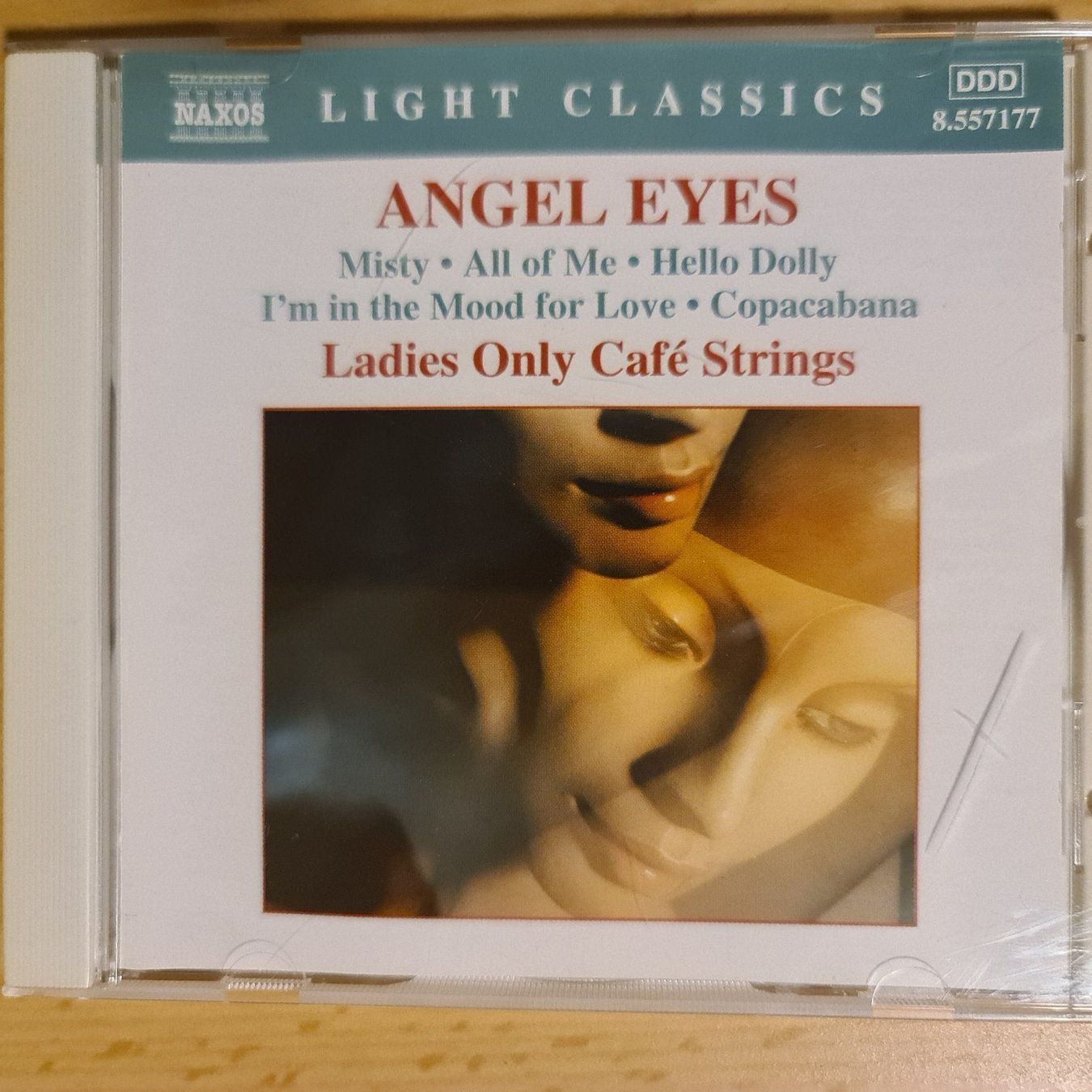 CD: CD Angel Eyes ladies only cafe strings – Usato da Dintikon venduto da Vexi