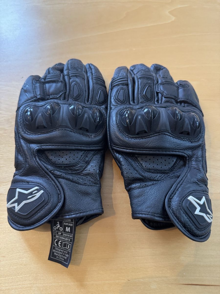 Alpinestars Handschuhe & Handstulpen: Alpinestars Motorradhandschuhe – Gebraucht aus Bern von tuedi1