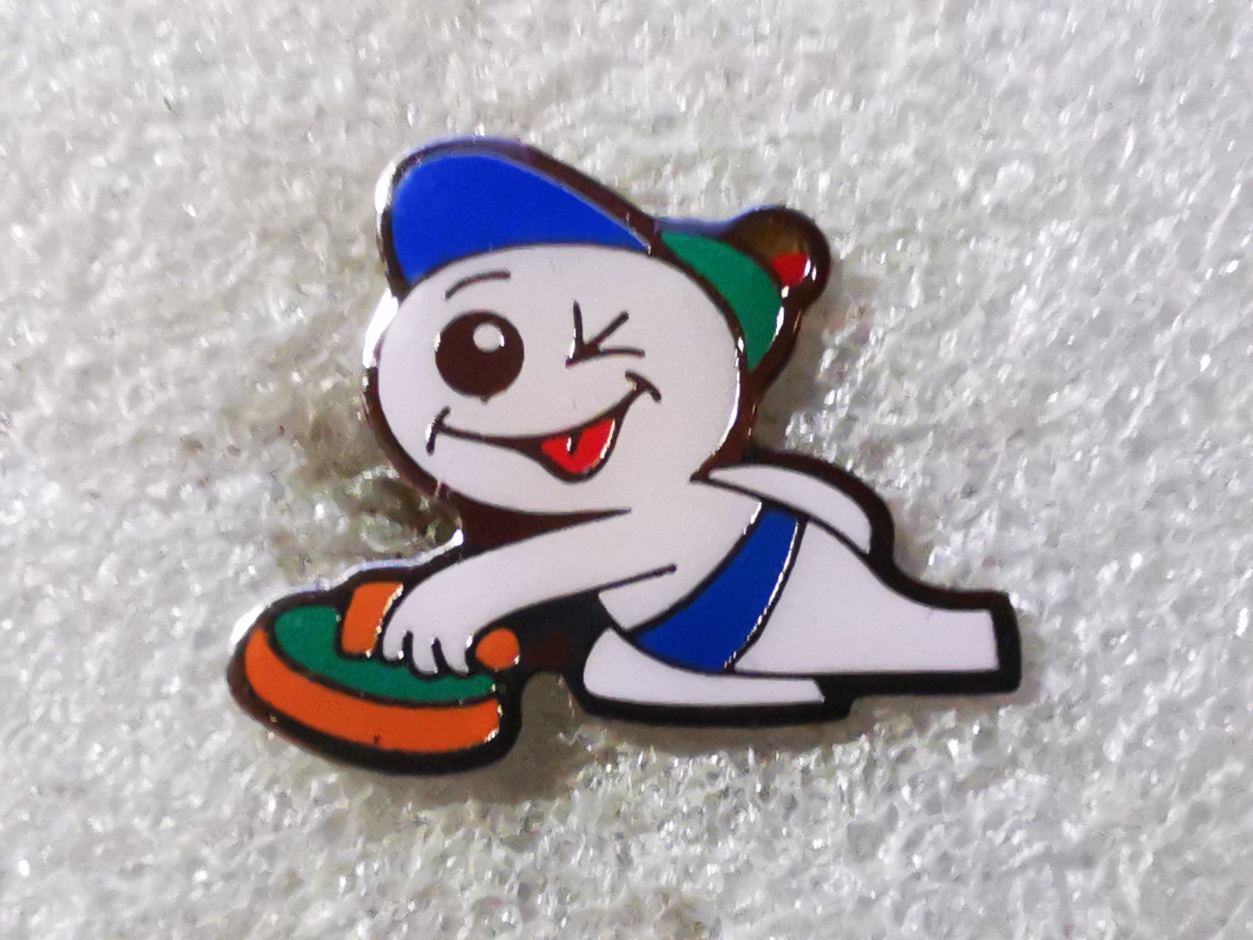 Placchette & Badge: Ansteckpin 119: Maga Bio – Usato da Oppligen venduto da Pin-Fall-Shop