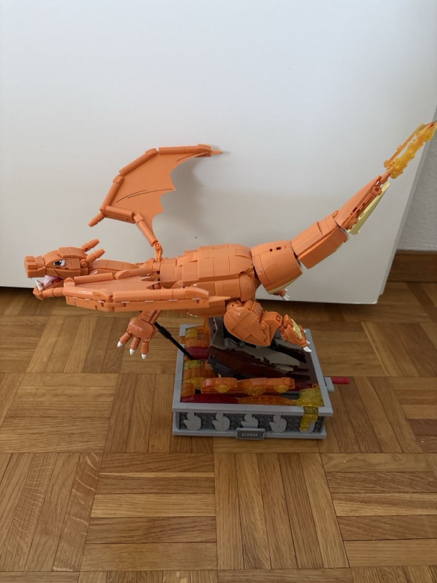Pokémon Statuette: Pokemon Charizard/Glurak Mega – Usato da Wettingen venduto da Dario914