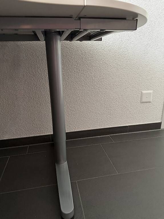 Scrivanie: Eck-Schreibtisch GALANT mit Erweiterungen – Usato da Kreuzlingen venduto da Luciano60 1