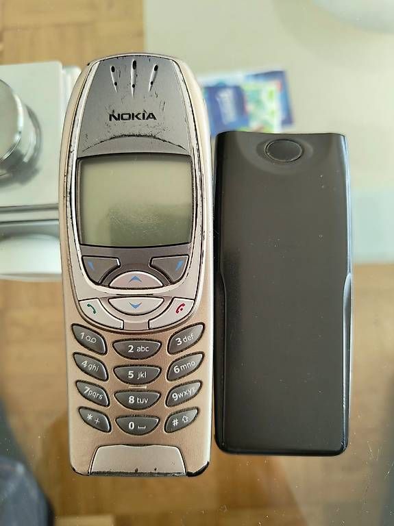 Telefoni cellulari / Smartphones: Nokia 6310i – Usato da Ebmatingen venduto da roscheee