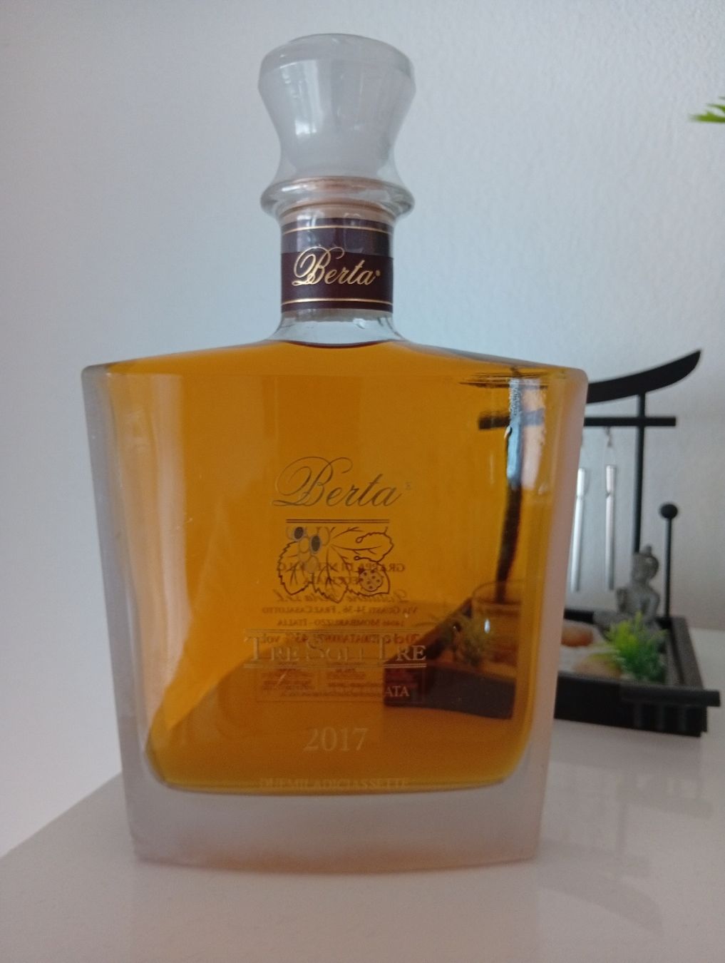 Berta Spirituosen: Berta Grappa di Nebbiolo Riserva 2017 70cl 43% – Neu und originalverpackt aus Zürich von kin_5jm2 1