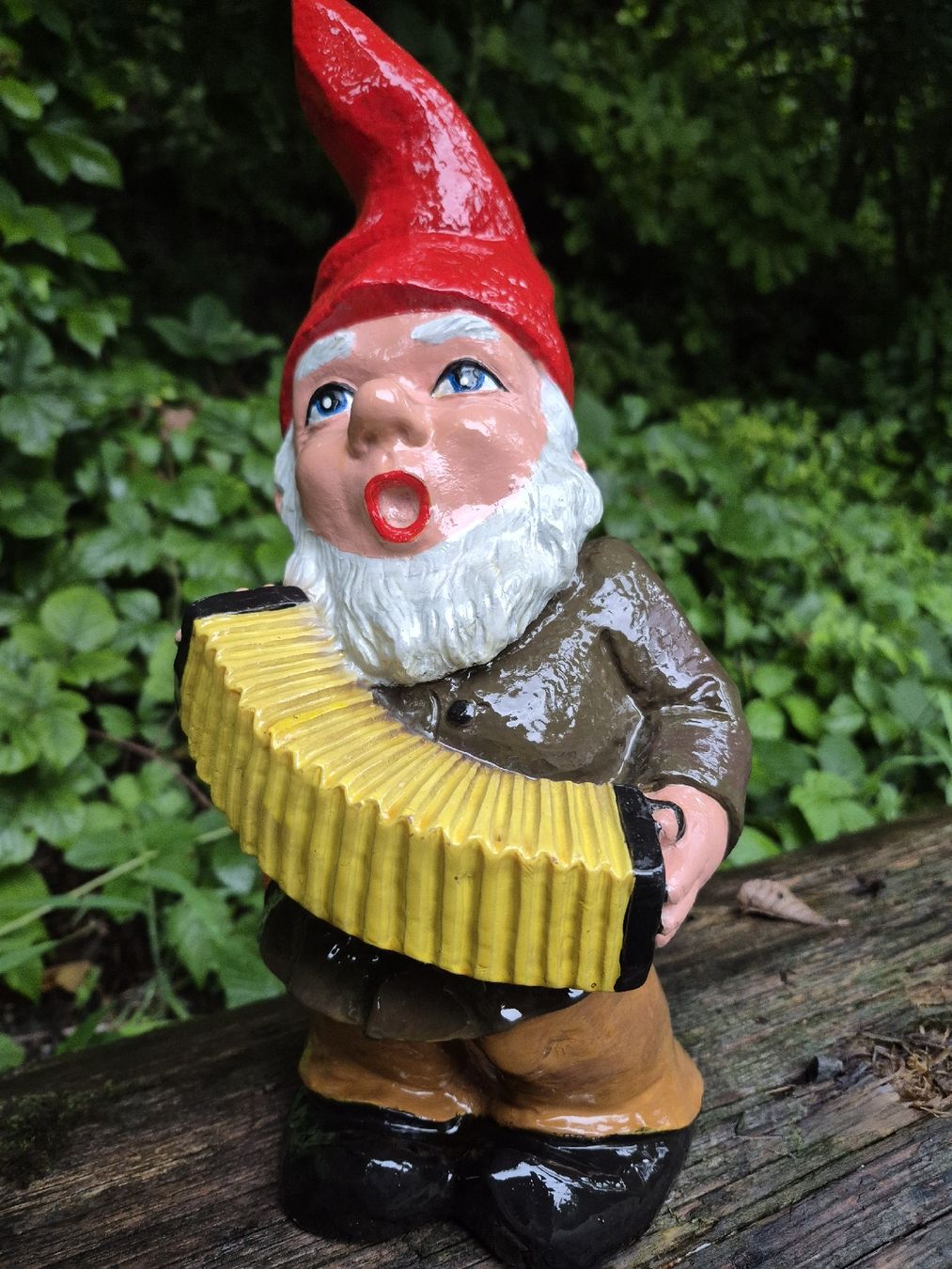 Statuette: Gartenzwerg musizierend – Usato da Baar venduto da Zwergen-Atelier4 3