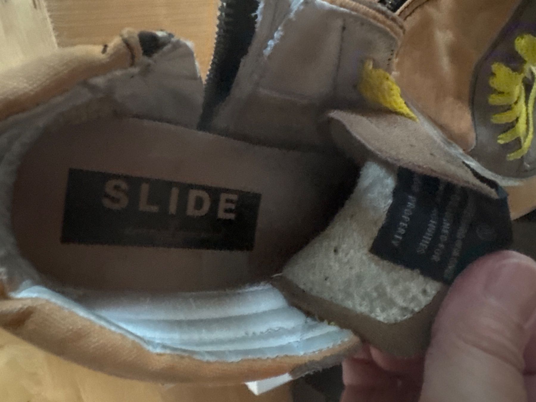 Golden Goose Scarpe da uomo: Sneakers – Usato da Buttes venduto da Dayos 3