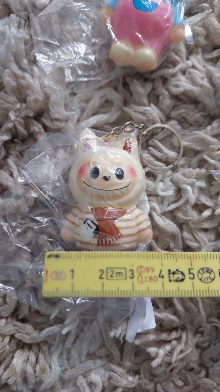 Rimorchi: Diverse niedliche Labubu Squishy Anhänger – Nuovo e nell'imballaggio originale da Hittnau venduto da Razorback_1971 3