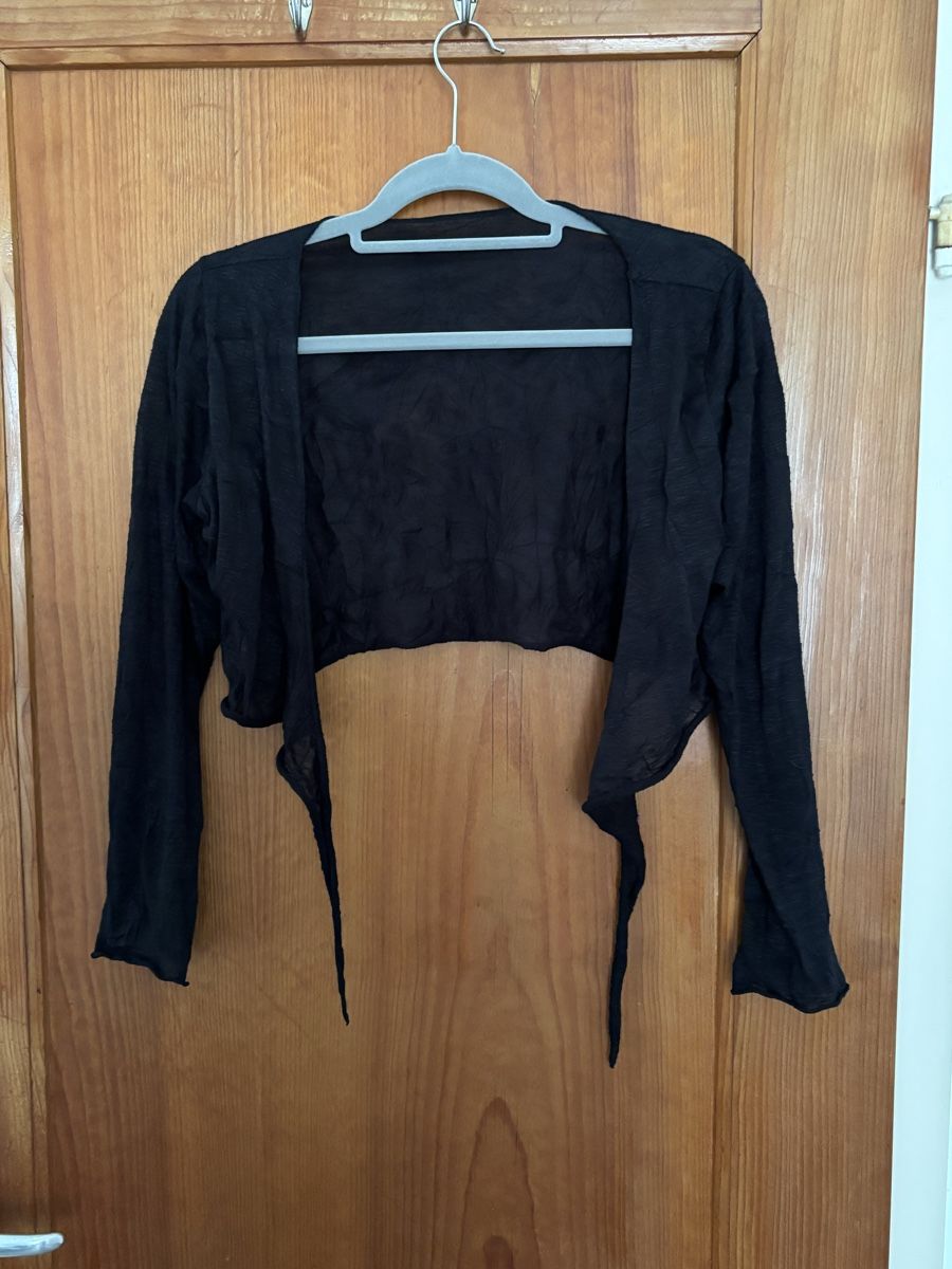 Bolero: Schwarzer Bolero  – Usato da Seengen venduto da Jeanine85