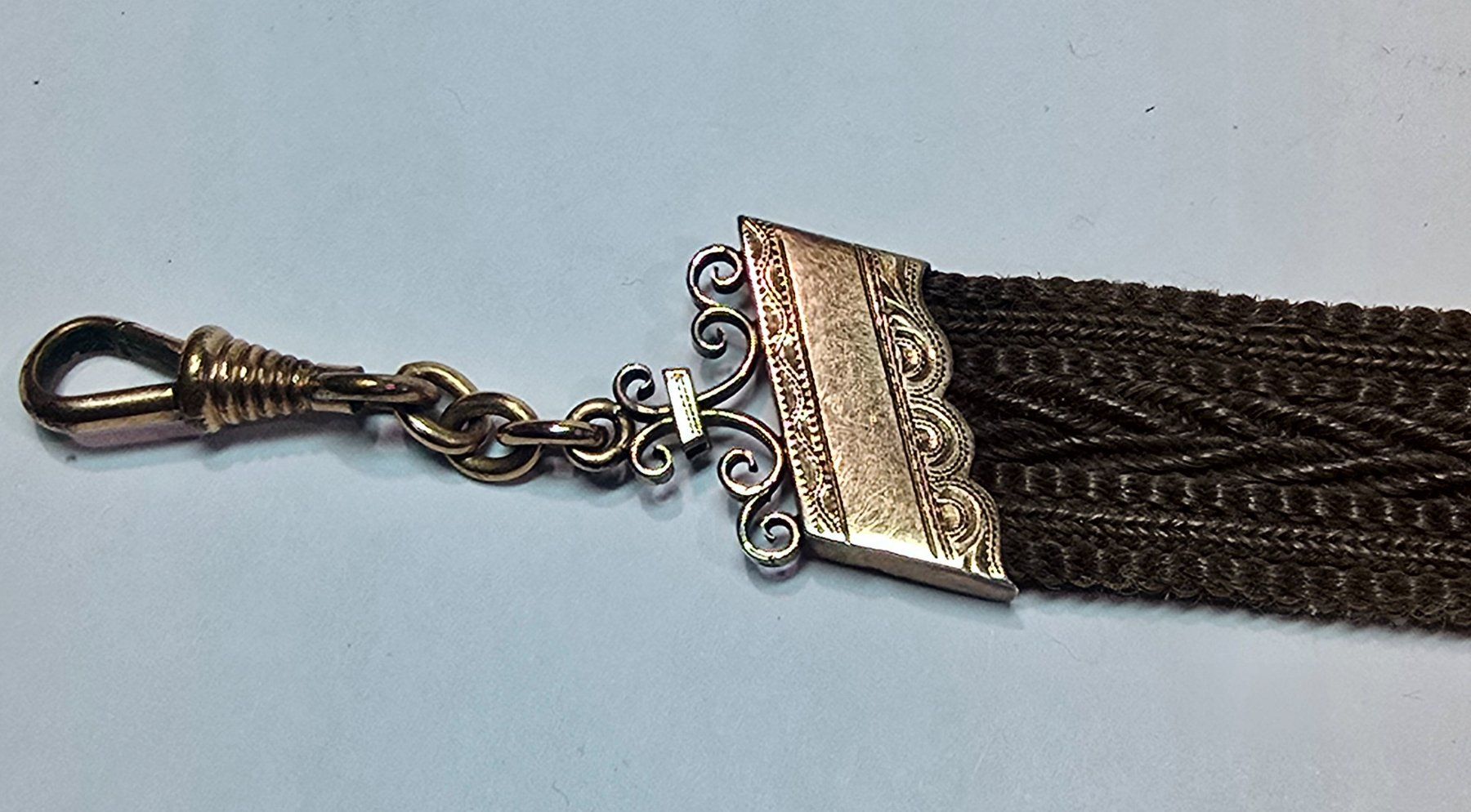 Sonstiges Uhren Zubehör: Taschenuhrkette mit Haar – Gebraucht aus Ennetbürgen von 50shafali53 2