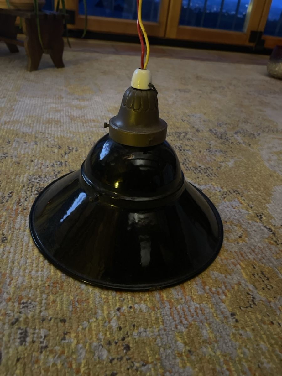 Lampen: Antike Vintage Industrie Lampe Email – Gebraucht aus Horgen von Aruscha 1