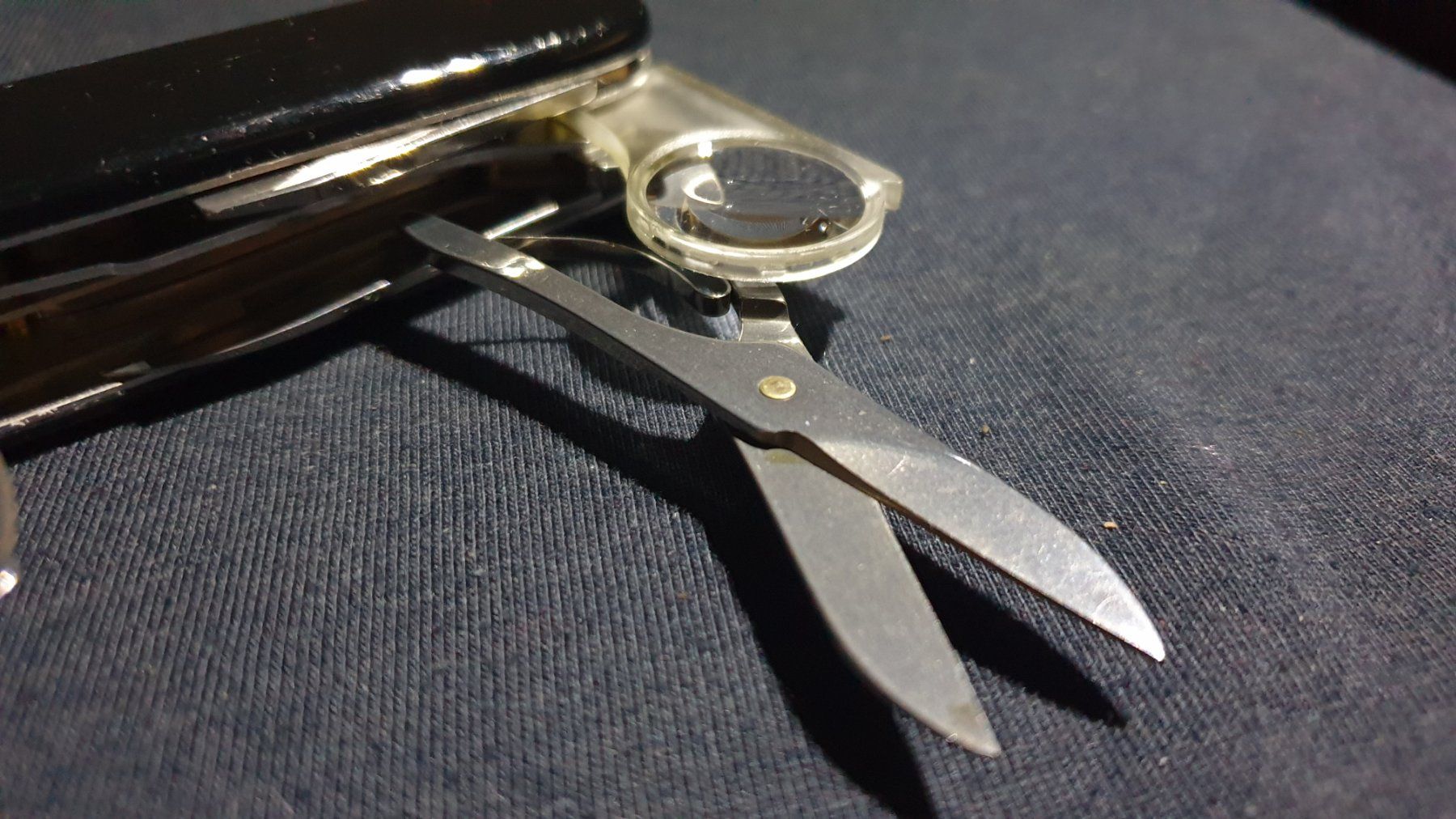 Victorinox Coltelli tascabile: Schwarze Lexus Explorer Victorinox Sackmesser – Usato da Val D Illiez venduto da SnowRoof 3