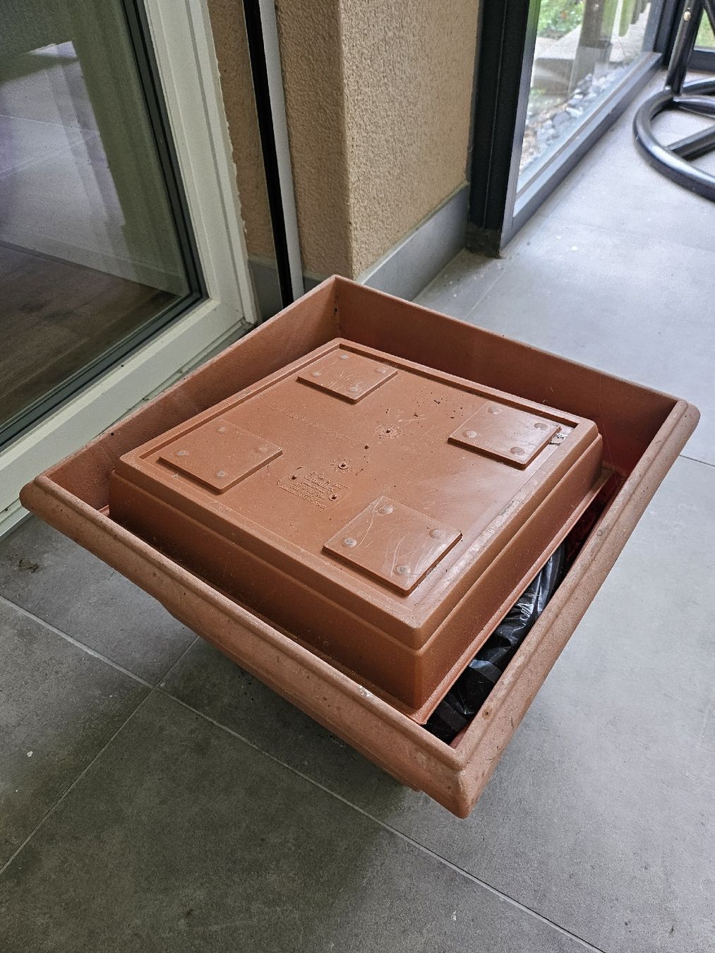Pots de fleurs: Topf mit Potau  – D'occasion à Uerkheim par lau_pn5l