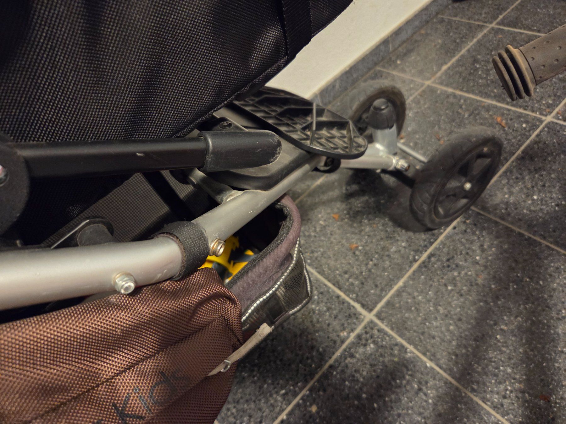 TFK Kinderwagen: TFK joggster – Gebraucht aus Hochdorf von Wadehadedudeda 3