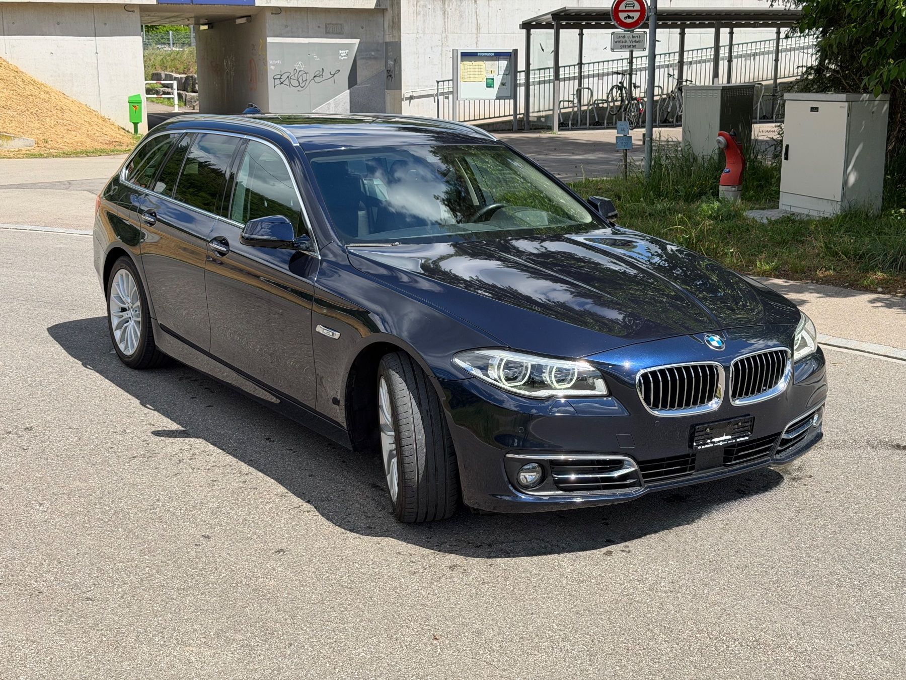 BMW Automobili: BMW 528i X Drive – Usato da Wil ZH venduto da Cyril-Las 2