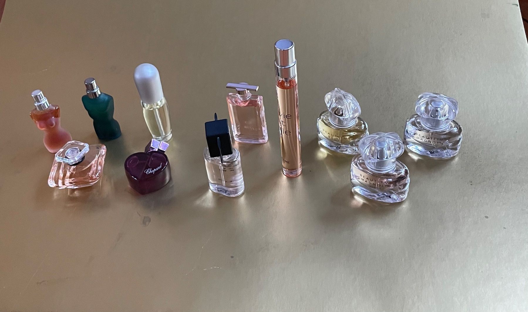 Lancôme Profumi & Eau de Toilette: 11 Miniature Parfumflacons – Usato da Zürich venduto da Swiss62