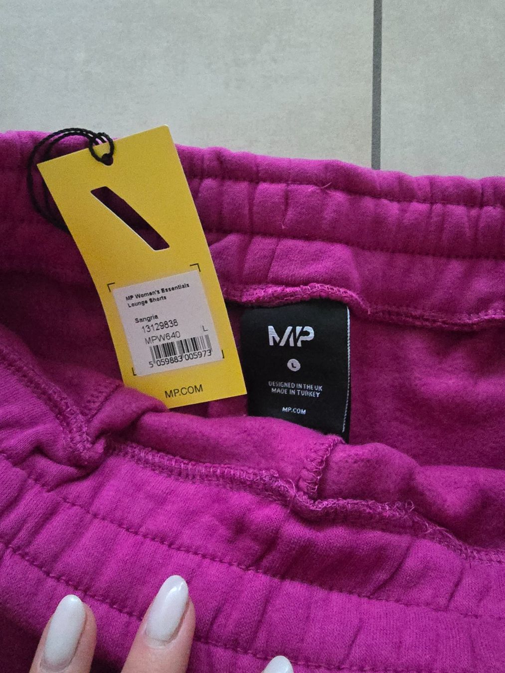 Pantalons: Damen Shorts - Grösse L – Neuf avec emballage d'origine à Rickenbach b. Wil par Kth_v8 3