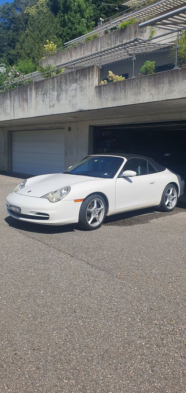 Porsche Automobili: Porsche 911 Cabriolett – Usato da Gretzenbach venduto da Stern9