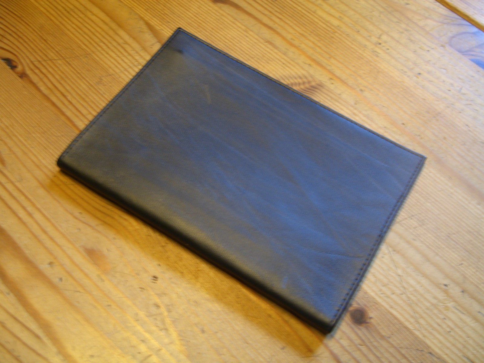Brieftaschen: schöne Brieftasche, Kunstleder, schwarz, neu – Gebraucht aus Winterthur von Ghandi5