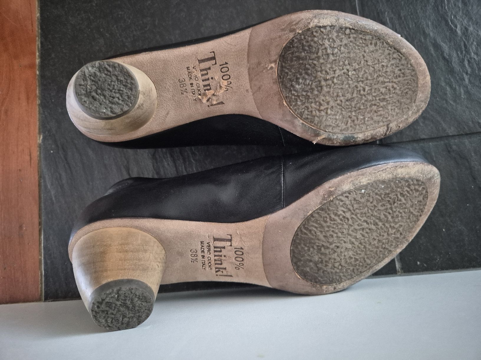 Think Chaussures femmes: Think! Pumps in 38.5 – D'occasion à Ostermundigen par Saquisili 2