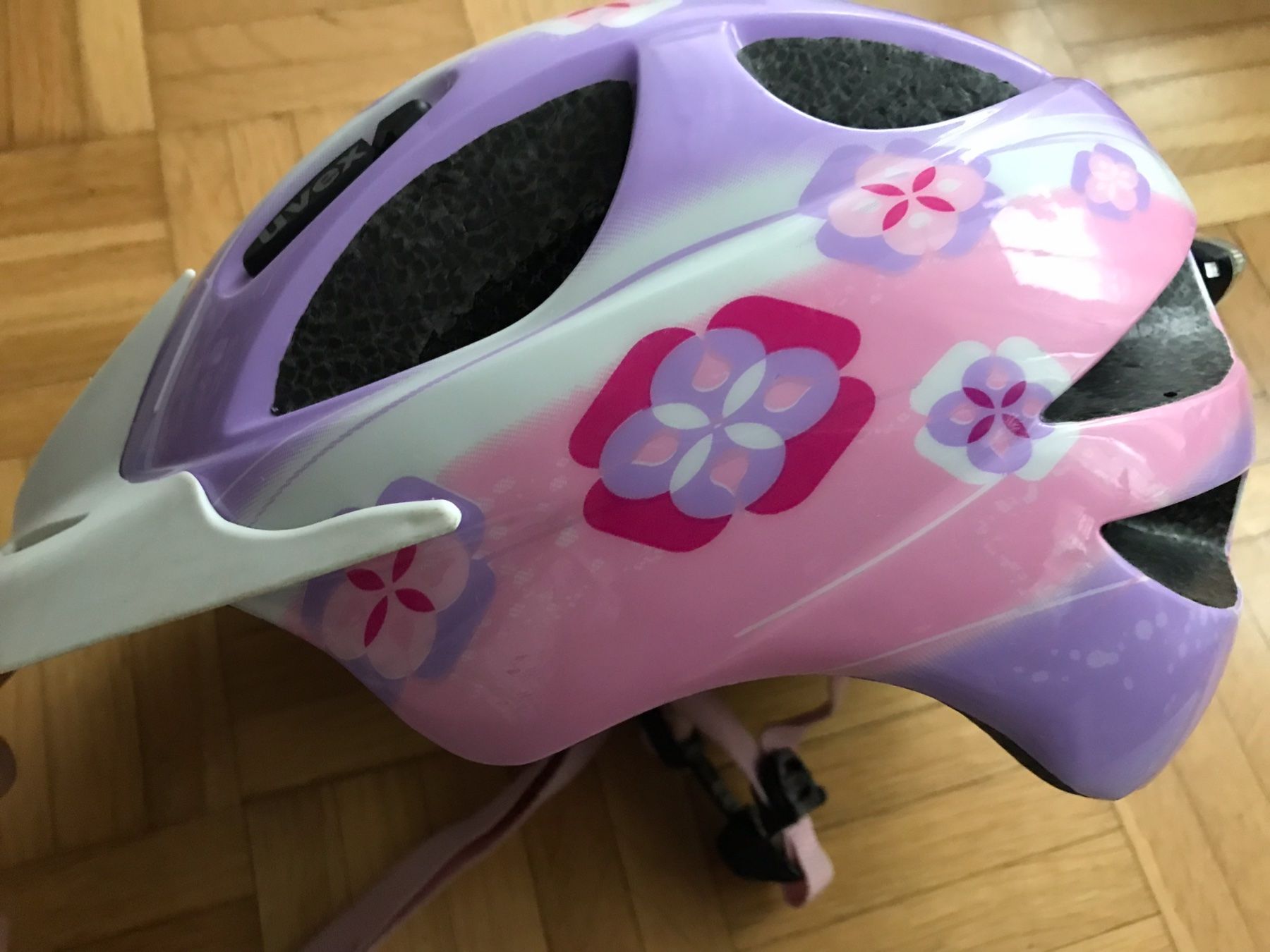 Uvex Caschi: Kinderhelm Velohelm Mädchen UVEX Grösse 49-55 cm – Usato da Emmenbrücke venduto da Hathor123 8