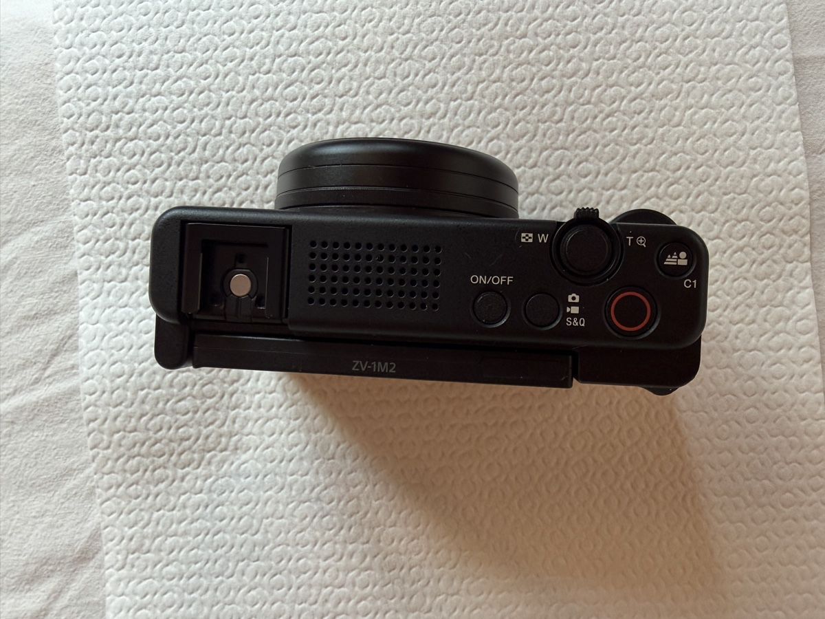 Sony Fotocamera: Sony-ZV II – Usato da Amriswil venduto da flo_r2xt 2