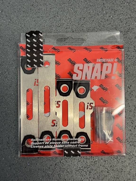 Toutes les pièces auto: Nummernschild Halter (Snap!) – D'occasion à Männedorf par Kung_Fu_Panda