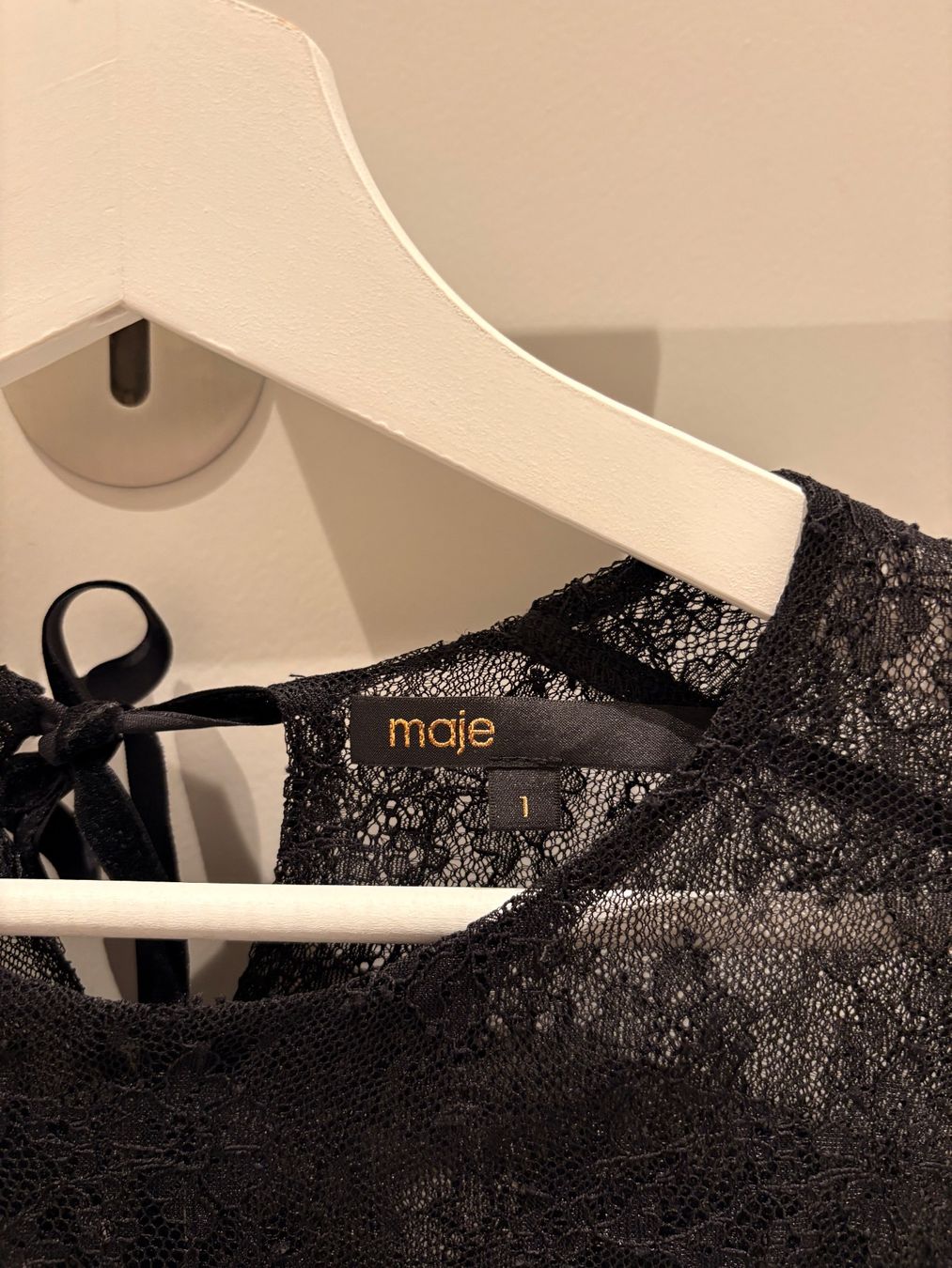 Maje Top: Maje Top – Usato da Horw venduto da esjoeberg 3
