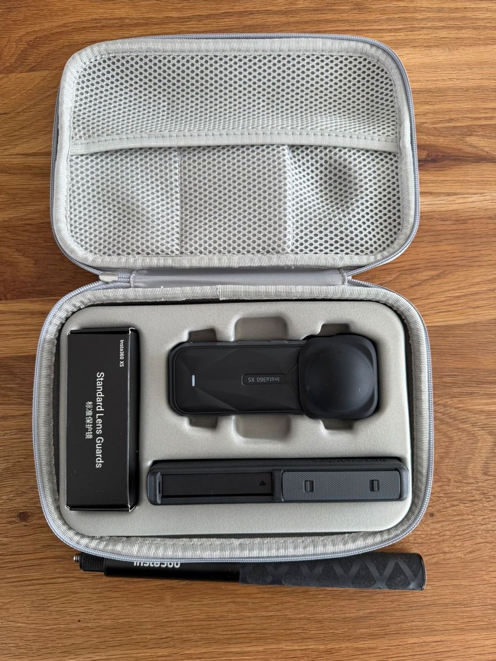 Insta360 Action Cam: Insta360 X5 Essentials Bundle - Wie neu – D'occasion à Walenstadt par chip1