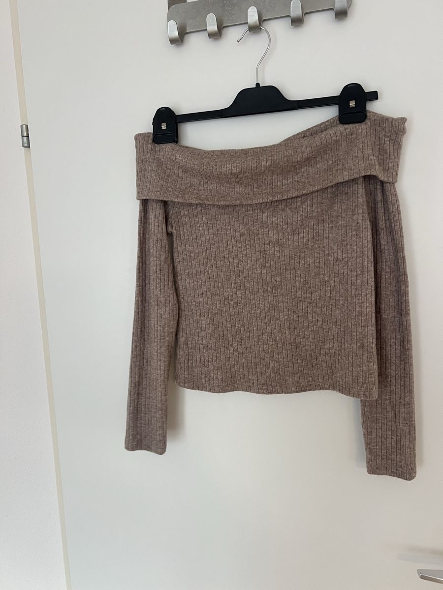 Stradivarius Maglioni & Felpe: Stradivarius Strickpullover Carmenstil, Grösse L, wie NEU – Usato da Wattwil venduto da skr_94 1