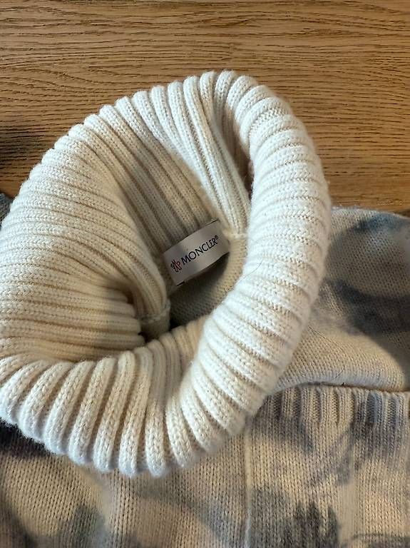 Maglioni & Felpe: Moncler Wool Sweater Original Size S – Usato da Canobbio venduto da esa_2vds 3