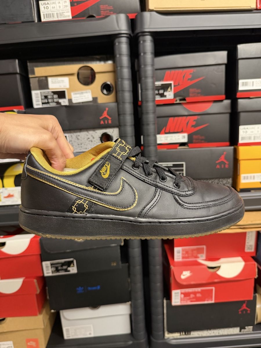 Nike Scarpe da uomo: Nike Vandal Low (2006) – Usato da St-Légier-La Chiésaz venduto da Swoosh.