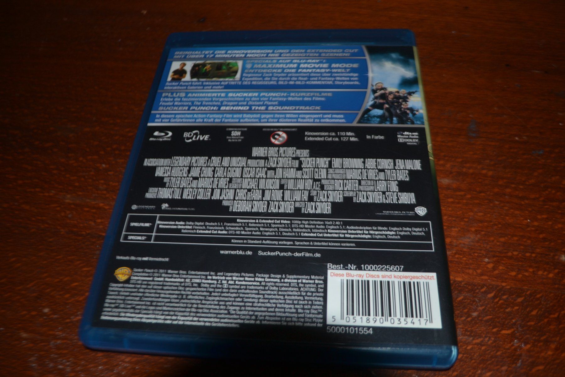 Alle DVDs: Sucker Punch Extended Cut – Gebraucht aus Laupen ZH von chefdom 1