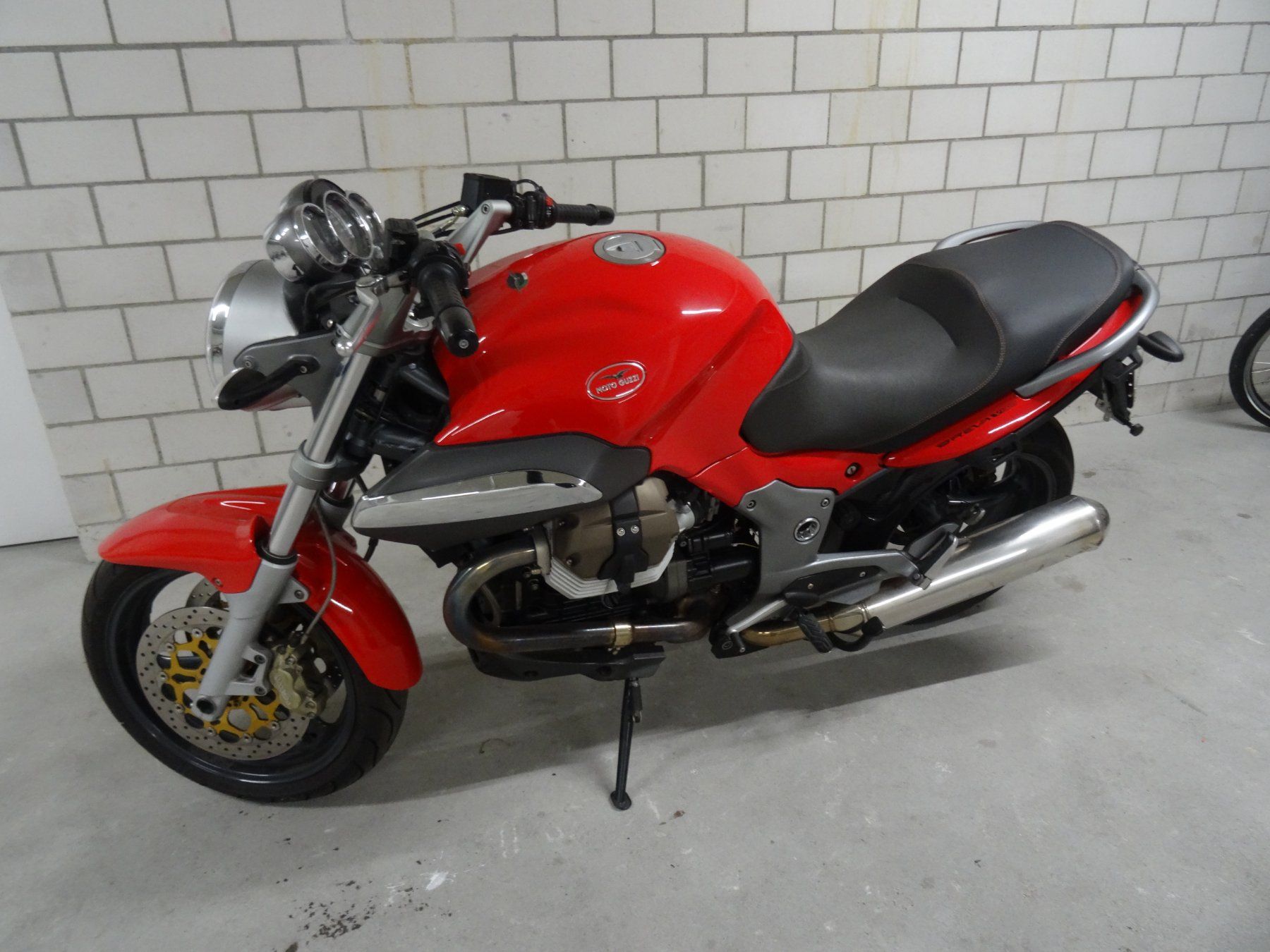 Moto Guzzi Strasse: MOTO GUZZI 1100 BREVA injection – Gebraucht aus Niederbipp von mission55impossibile